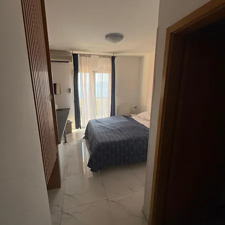 Guest house Mira 3*